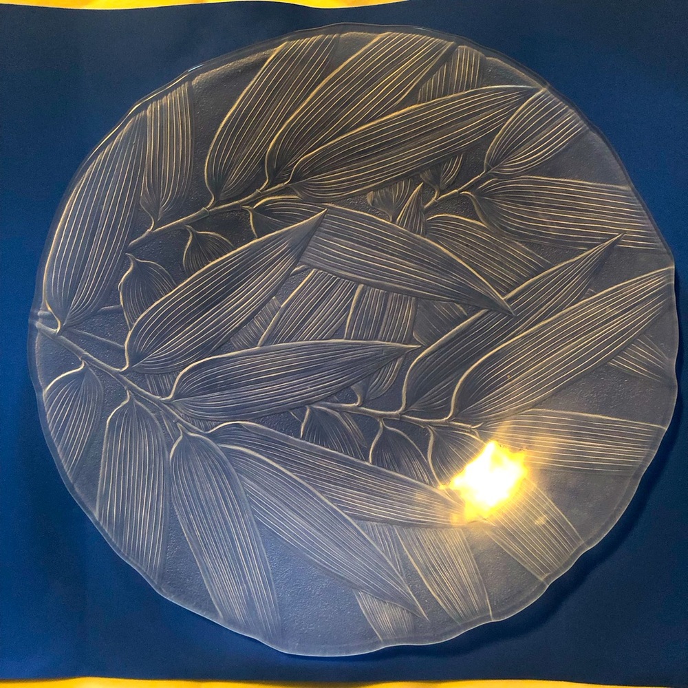 Mikasa Frosted Glass Serving Platter with Embossed Bamboo Leaves Pattern